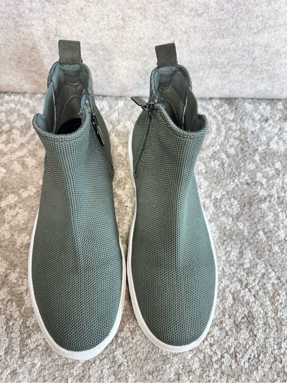 Blondo Waterproof Chelsea Boots Olive Green Knit Ankle Booties 6.5 - Picture 6 of 9